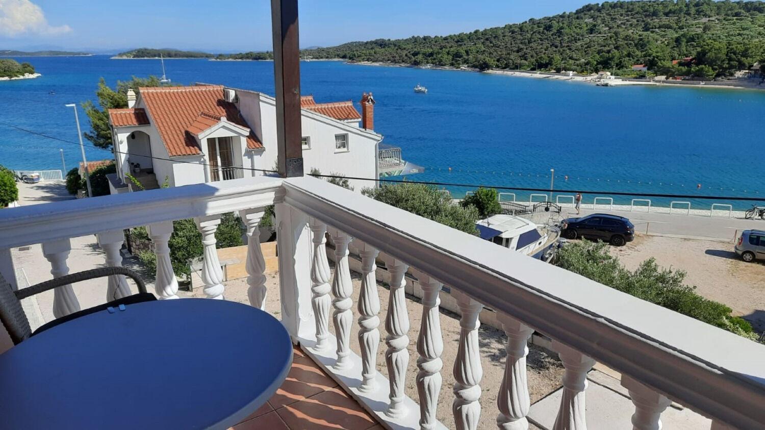 Lapa Apartman Jezera